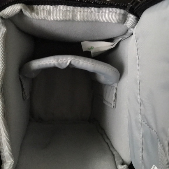 Sony cybershot Camera - Picture 6 of 7